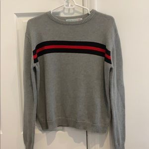 Sweater w/ Stripe